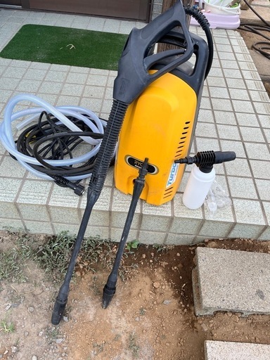 ??　高圧洗浄機