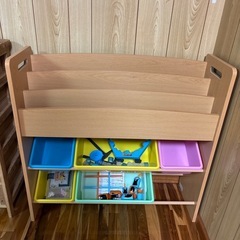 【取引中】【7月末まで‼️】おもちゃ棚、5段引き出し　2点セットの画像