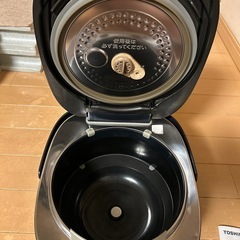 東芝　真空圧力IH炊飯器　一升炊きの画像