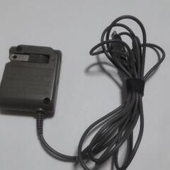 任天堂　DS　lite　本体　充電コード付きの画像