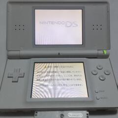 任天堂　DS　lite　本体　充電コード付きの画像