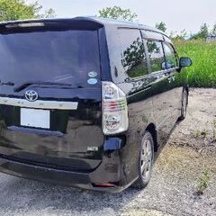 札幌発　ヴォクシー　ZS煌　4WDの画像