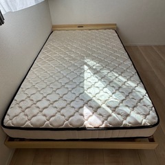 ✴︎セミダブルベット(超美品)(中古) 背もたれコンセント付き✴︎の画像