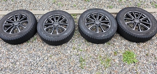 スタッドレスYOKOHAMA iceGUARD iG60  225/65 R17 17インチスタッドレスタイヤホイール4本セット　