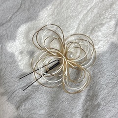 成人式 髪飾りの画像