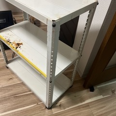 スチールラック　耐荷重80キロ　サビありの画像