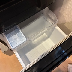 三菱　冷凍冷蔵庫MR-P15W-Bの画像