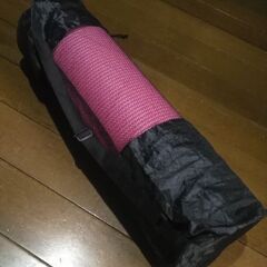 (取引中)Grong(グロング)　ヨガマット　ピンク　専用メッシュケース付きの画像