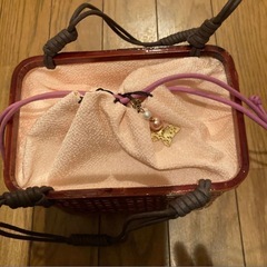 和風カゴバッグ　巾着付きの画像
