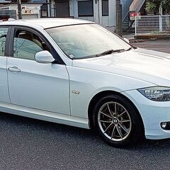 ★車検たっぷりR9/3★BMW320I★本革シート★パワーシート★純正アルミ★純正ナビ/純正ETCの画像