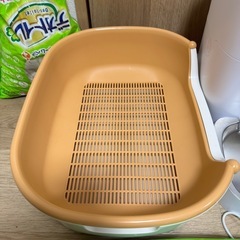 猫用自動給餌器+トイレセットの画像