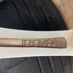 本日掲載最終日‼️205/60R16 東北6県無料配送対応‼️爆安‼️最終値下げ‼️③ バリ溝 ‼️ アルミ付き 国産 タイヤ !!　サマー　タイヤの画像