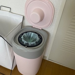 コンビ 強力密閉抗菌おむつポット ポイテック W防臭の画像