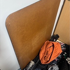 こたつテーブルの画像