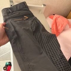 乗馬用パンツの画像