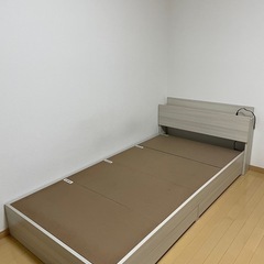 ベッドフレーム(シングル)の画像