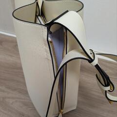 【新品未使用】【E'POR】Y BAG Shoulder Largeの画像