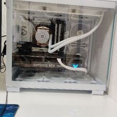 美品ゲーミングPC Ryzen 7 7700 / RTX 5070 / DDR5 32GB / 1TB SSD / 水冷360mmの画像