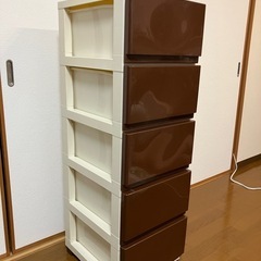 ブラウン5段チェスト 衣装ケース の画像
