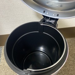 すみっこ暮らしミニゴミ箱新品の画像