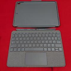iPadのキーボード付きケースカバー 2点 ジャンク扱いで　※バラ売り可(1点500円）の画像
