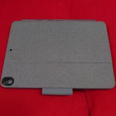 iPadのキーボード付きケースカバー 2点 ジャンク扱いで　※バラ売り可(1点500円）の画像