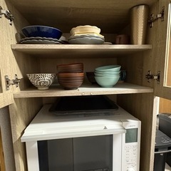食器棚の画像