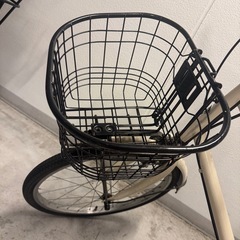 【交渉中】サイクルベースアサヒ　cream 20インチ 6段変速 カゴ付きの画像