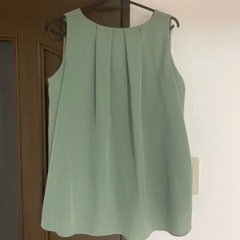 【Andemiu】ノースリーブ　トップスの画像