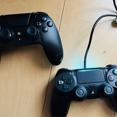 PS4本体と黒コントローラー2台 【VRセット】PSVR+PS Cameraの画像