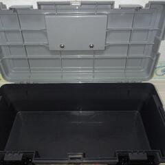 アイリスオーヤマ工具箱+工具の画像