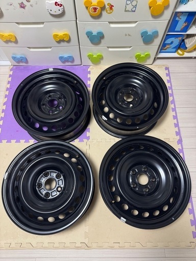 トヨタ純正プリウス60系鉄チンホイールキャップ付き (wclm) 稲毛海岸の