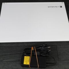 ▽13.3型フルHD▽Webカメラ▽Bluetooth▽CPU : Corei5-7200U▽メモリー :8GB▽DVD-RW▽SSD : 128GB(M.2 2280 SATA)▽無線 : 有▽有線 : 有▽サイズ :316x21.4x229 mm▽重量 : 約1.35 kgの画像