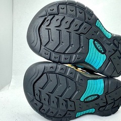 KEEN Newport H2 キッズ 水陸両用サンダル 12.5cmの画像