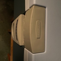 ◇RUBBERMAID ラバーメイド 車載用ポータブル冷温蔵庫　動作確認済の画像