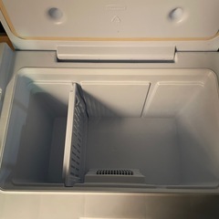◇RUBBERMAID ラバーメイド 車載用ポータブル冷温蔵庫　動作確認済の画像