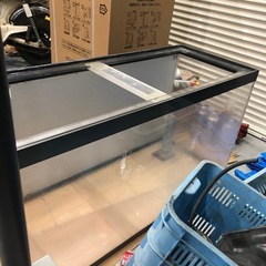 オーバーフローアクリル水槽1800×450×600の画像