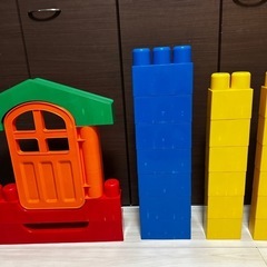 people社 お家が作れるブロック（遊具）の画像