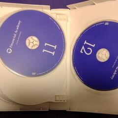 ファイナンシャルアカデミー　株式投資スクール　DVD12枚　テキスト15冊等の画像