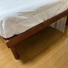 セミダブルベッドの画像