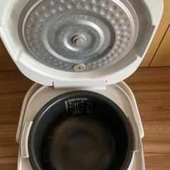 EJ624番 SHARP ジャー炊飯器 KS-C5L-Wの画像