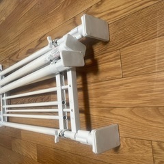 突っ張り棒の画像