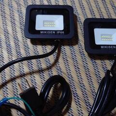 LED投光器 10wx2個 の画像