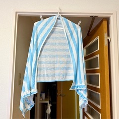 【ほぼ新品】水着用　パレオ　カーディガンの画像