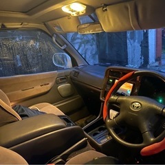 100系ハイエース125万の画像