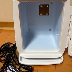 電子保冷保温BOXの画像