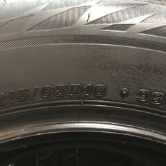 BS BRIDGESTONE BLIZZAK VRX2 215/65R16 16インチ スタッドレス 4本 23～24年製 アルファード ヴェルファイア CX-30等　(KTD484)クレジットカード QRコード決済可能の画像