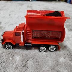 トラック玩具の画像