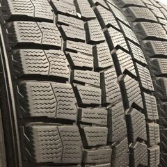 DUNLOP WINTER MAXX WM02 215/60R17 17インチ スタッドレス 4本 22年製 バリ溝 アルファード C-HR エスティマ オデッセイ等　(KTD485)クレジットカード QRコード決済可能の画像