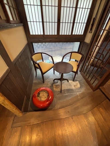 アンティーク陶器火鉢